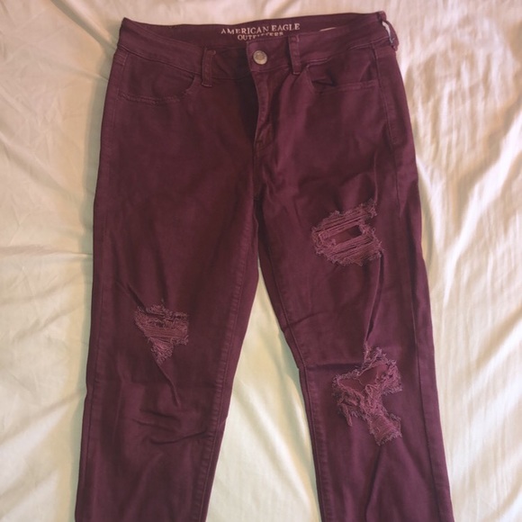 American Eagle Maroon Skinny Jeans Size 8 - Picture 1 of 3